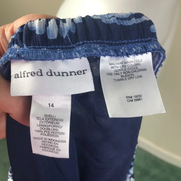 Vintage Tiered Skirt Batik Print - Picture 3 of 7